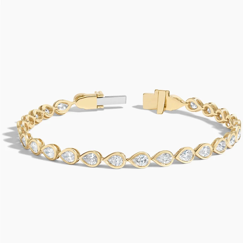 Pear Lab Diamond Bezel Tennis Bracelet (2 3/4 ct. tw.) in 14K Yellow Gold