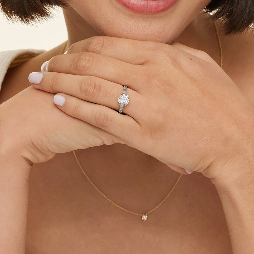 Hudson Engraved Ring in 18K Yellow Gold