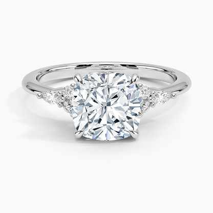 Nadia Diamond Ring in 18K Yellow Gold