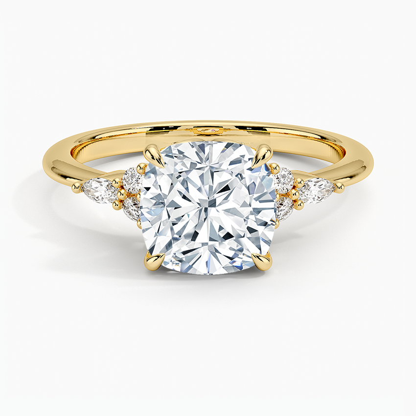 Nadia Diamond Ring in 18K Yellow Gold