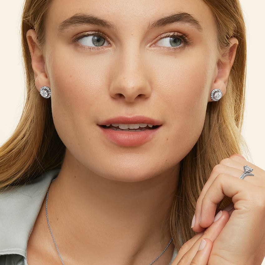 Lab Grown Diamond Halo Stud Earrings (1 1/5 ct. tw.)