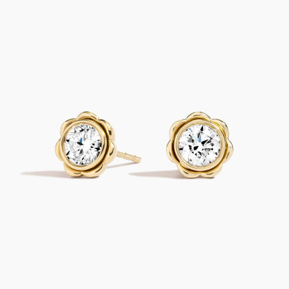 Carbon Capture Lab Diamond Flower Stud Earrings (1/2 ct. tw.)
