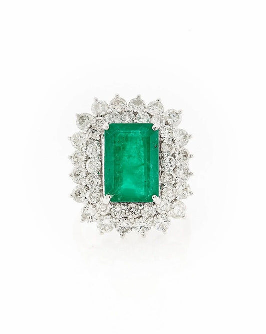 Fine GIA Certified 18k White Gold 9.15 CTs Emerald Cut Columbian Emerald Diamond Cocktail Ring