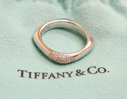 Tiffany & Co. 18k White Gold Cushion Ring Band With Diamonds H VS1 SIZE 6 WOW