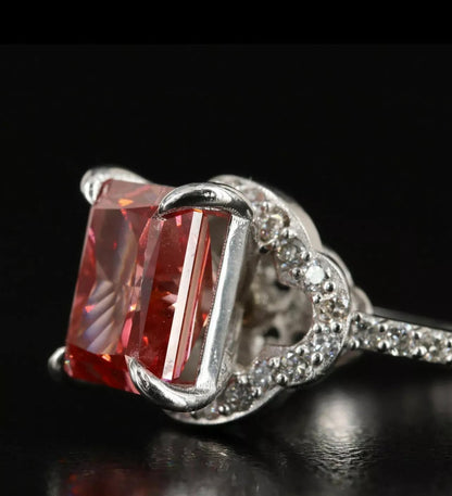 Fine 5.87 CTs Fancy Intense Pink LAB GROWN DIAMOND Ring Natural Diamond Setting