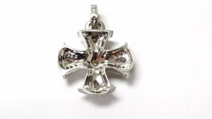 Judith Ripka 18k White Gold Diamond Maltese Cross Haute Pendant Necklace 1.45 CT