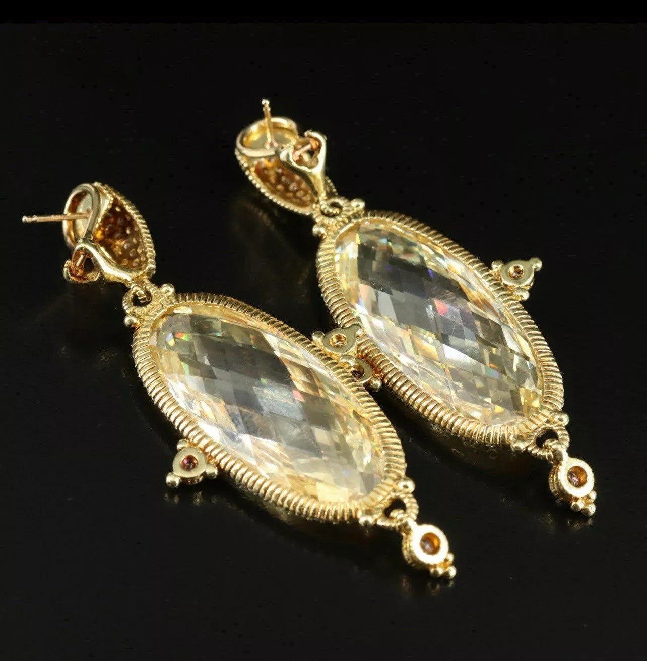 Gorgeous Judith Ripka 18k Yellow Gold 2 CTs Diamond & Cz Earrings 29 Grams